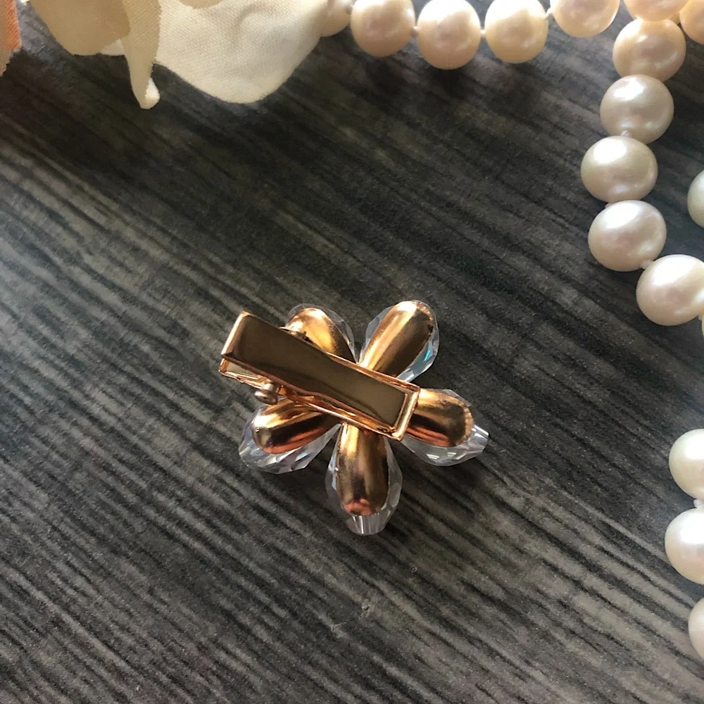 NEW Glass Crystal Flower Hair Clip - Picture 4 of 5